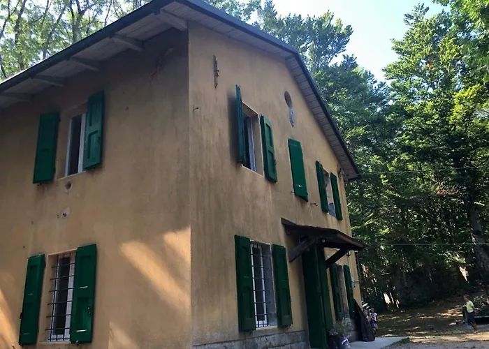 Casa Delle Guardie Rifugio
